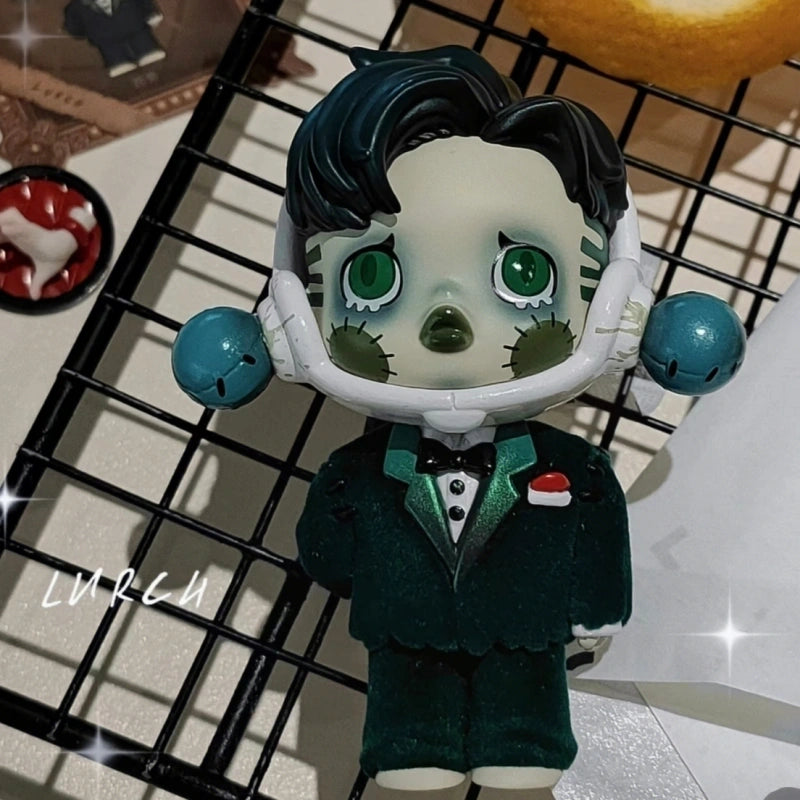 Skullpanda The Addams Family Series Lurch Open Box Sealed Bag